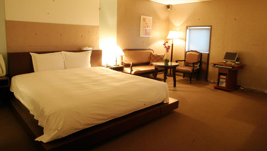 The Most Hotel Suwon Pokoj fotografie